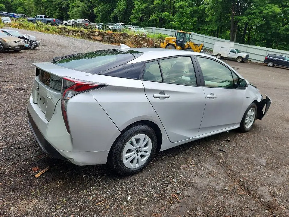 2016 TOYOTA PRIUS TWO  