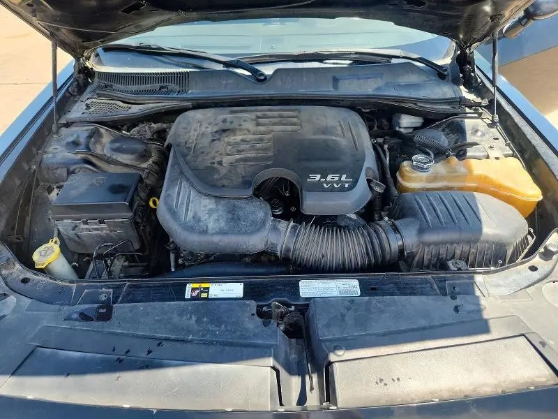 2013 DODGE CHALLENGER SXT  