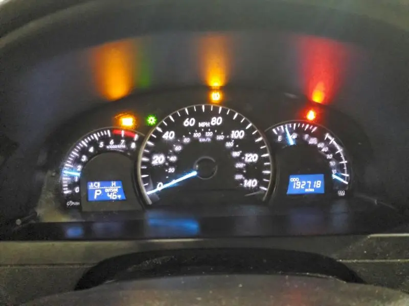 2015 TOYOTA CAMRY LE  