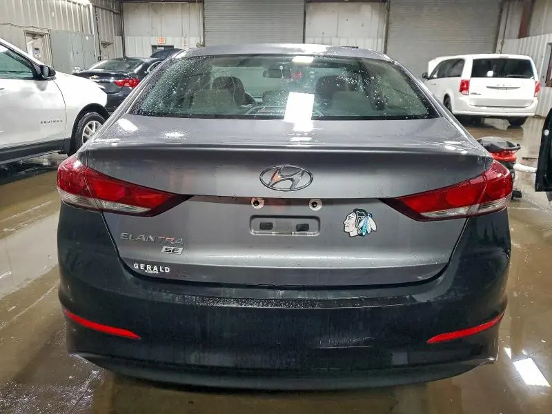 2018 HYUNDAI ELANTRA SE  
