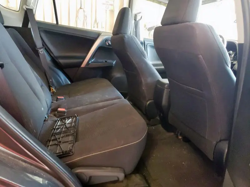 2017 TOYOTA RAV4 XLE  
