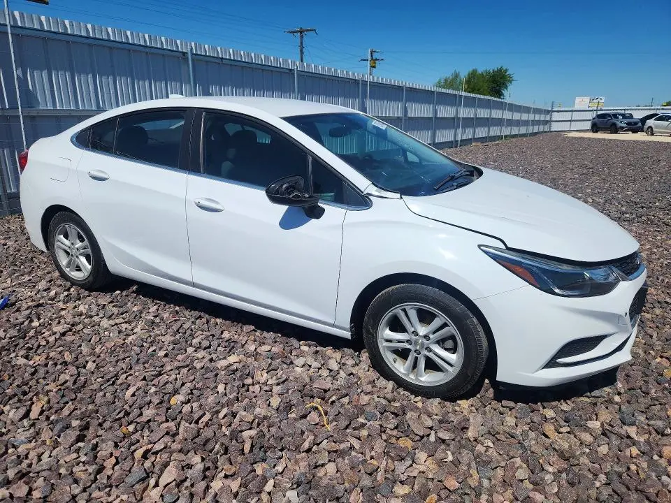 2018 CHEVROLET CRUZE LT  