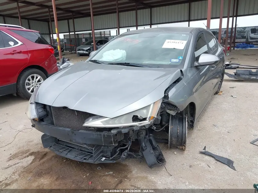2019 HYUNDAI ELANTRA SE