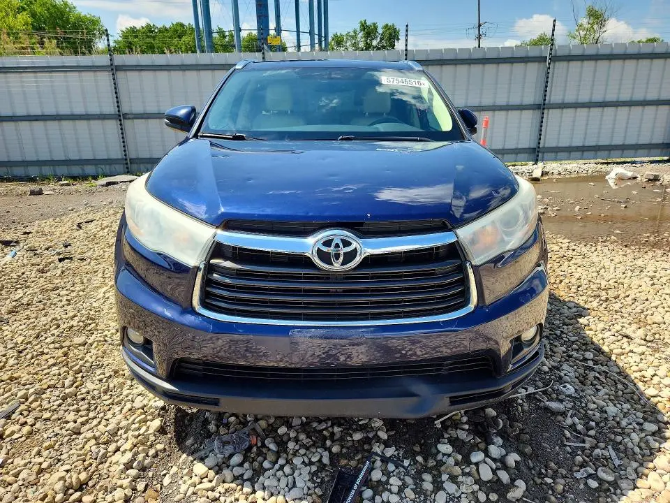 2016 TOYOTA HIGHLANDER XLE  