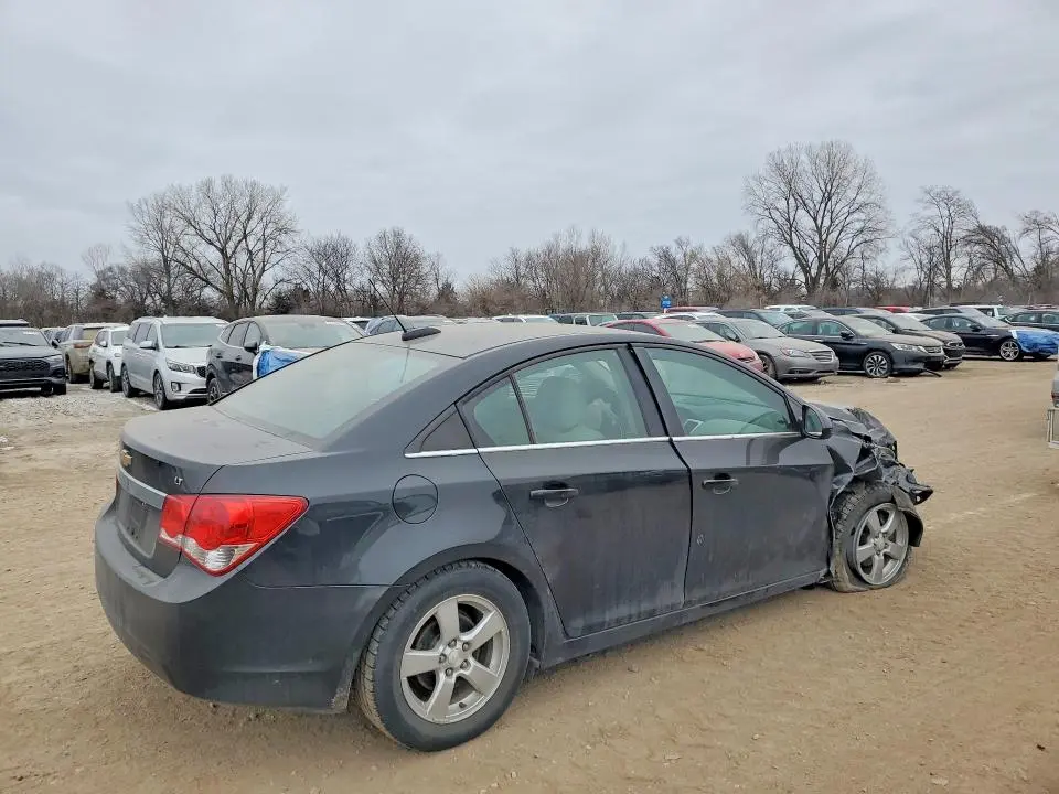 2015 CHEVROLET CRUZE LT  