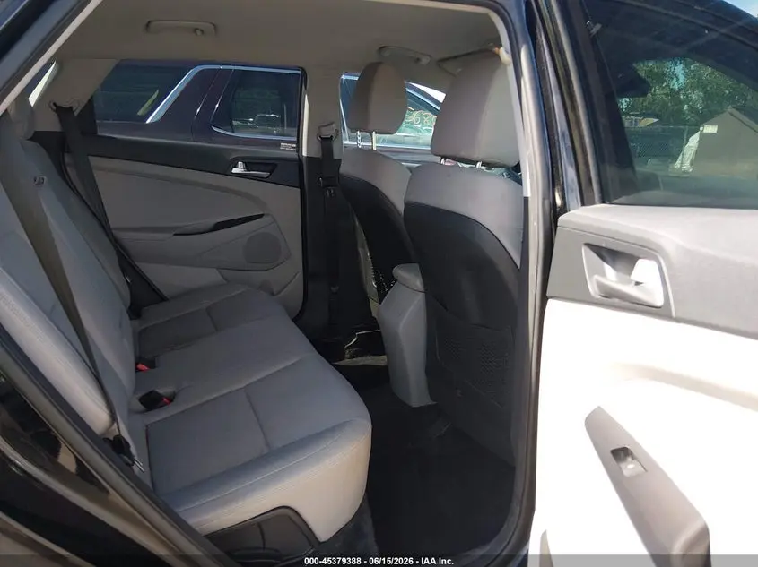 2019 HYUNDAI TUCSON SE