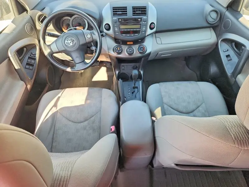 2011 TOYOTA RAV4 BASE  