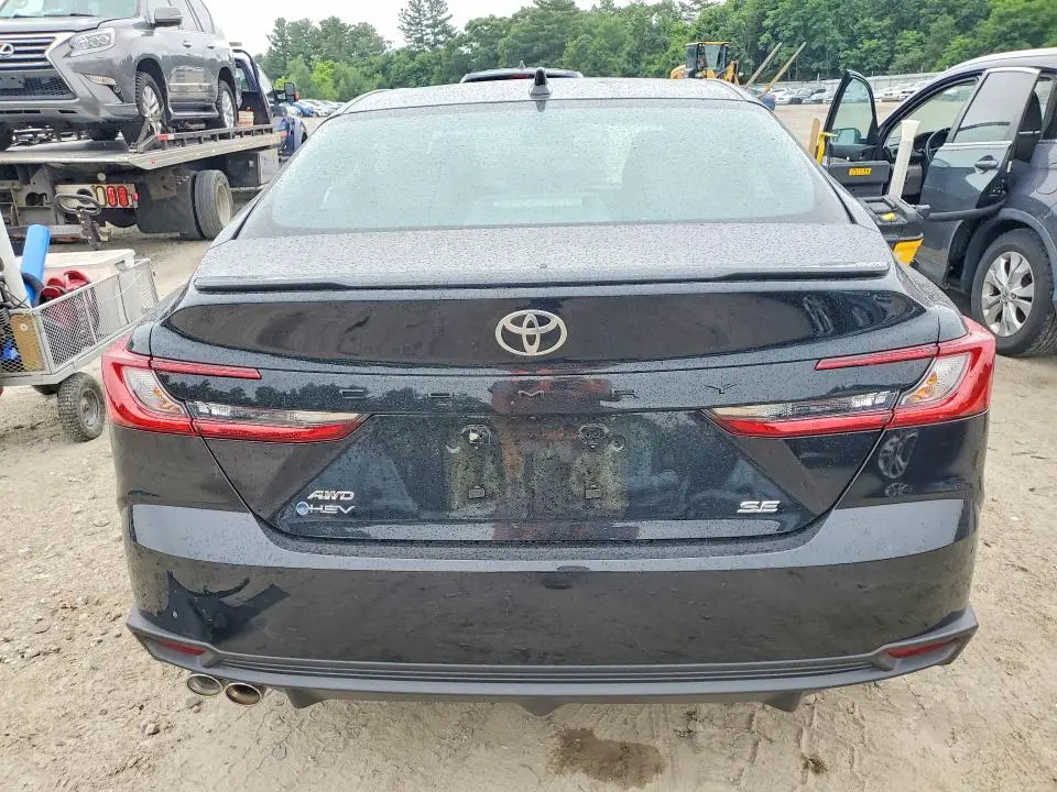 2026 TOYOTA CAMRY SE  