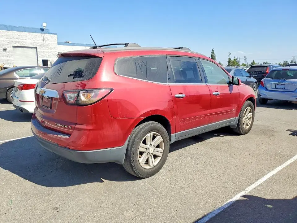2014 CHEVROLET TRAVERSE LT  