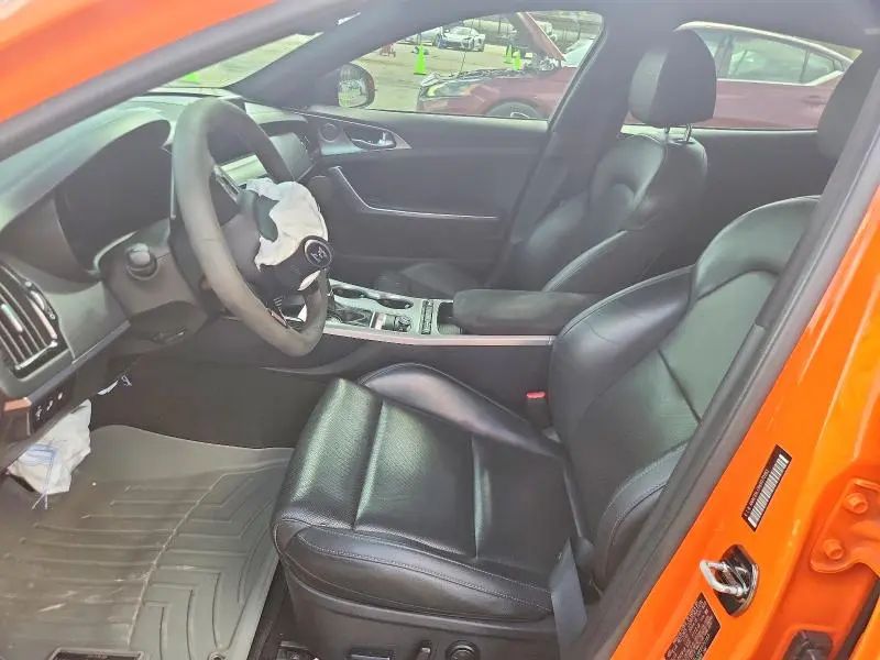 2019 KIA STINGER GT  