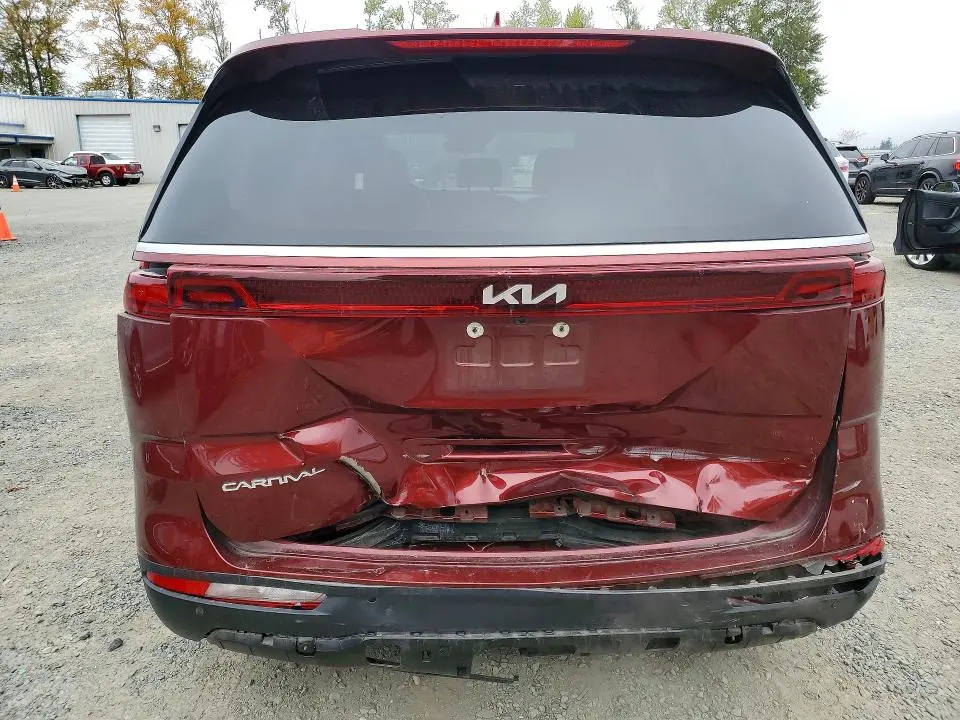 2024 KIA CARNIVAL LX  