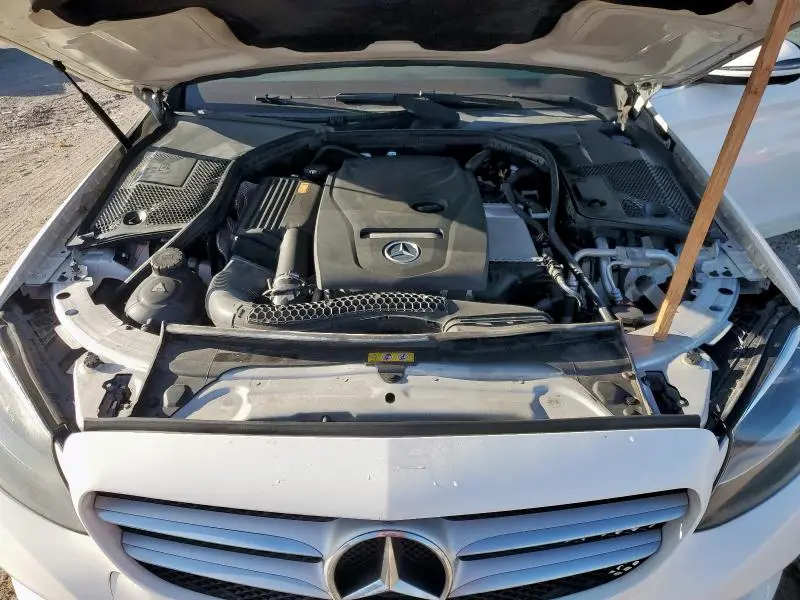 2016 MERCEDES-BENZ C 300  