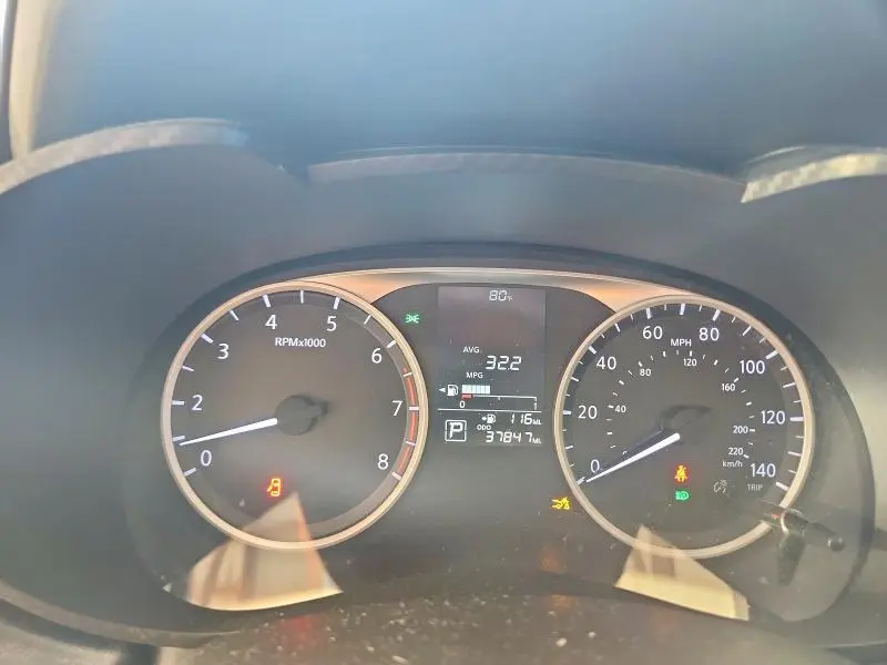 2021 NISSAN VERSA S  