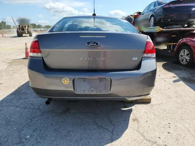 2010 FORD FOCUS SE  