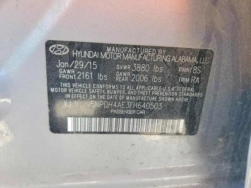 2015 HYUNDAI ELANTRA SE  