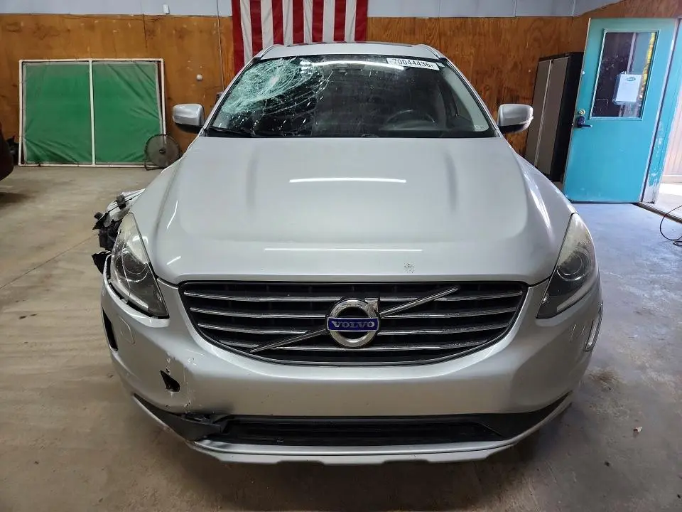 2017 VOLVO XC60 T6 INSCRIPTION  