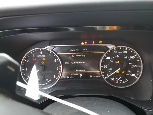 2022 NISSAN PATHFINDER SV  