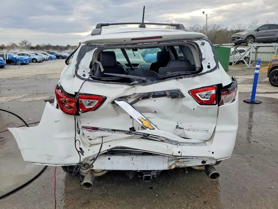 2016 CHEVROLET TRAVERSE LTZ  