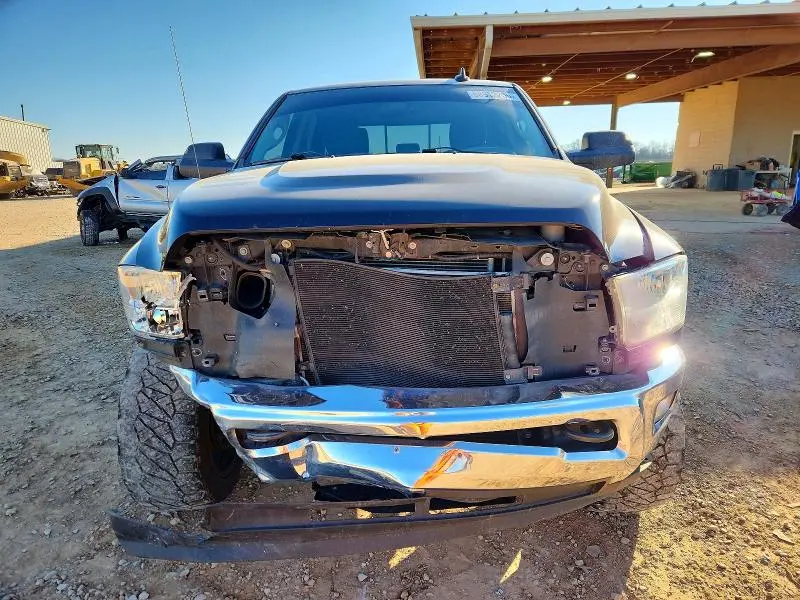 2014 RAM 2500 SLT  