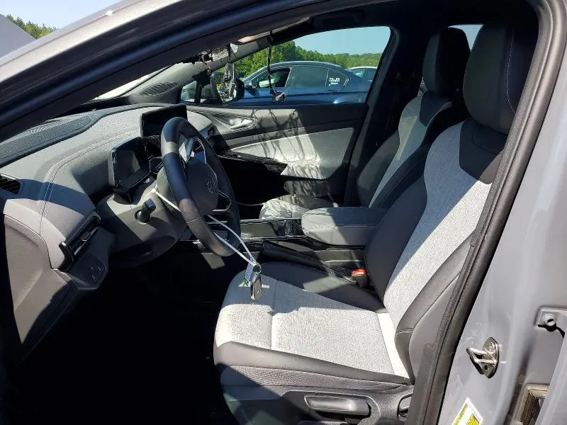 2023 VOLKSWAGEN ID.4 PRO  
