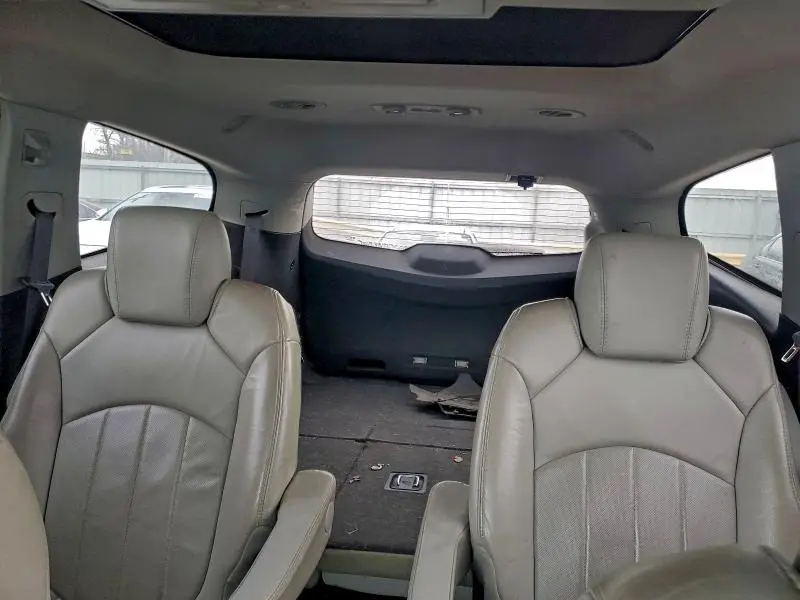 2010 CHEVROLET TRAVERSE LTZ  