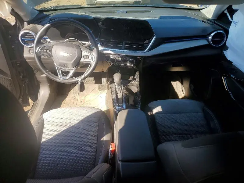 2025 CHEVROLET TRAX 1LT  