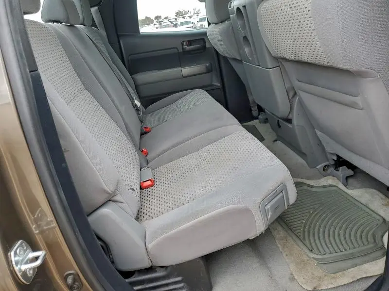 2011 TOYOTA TUNDRA DOUBLE CAB SR5  