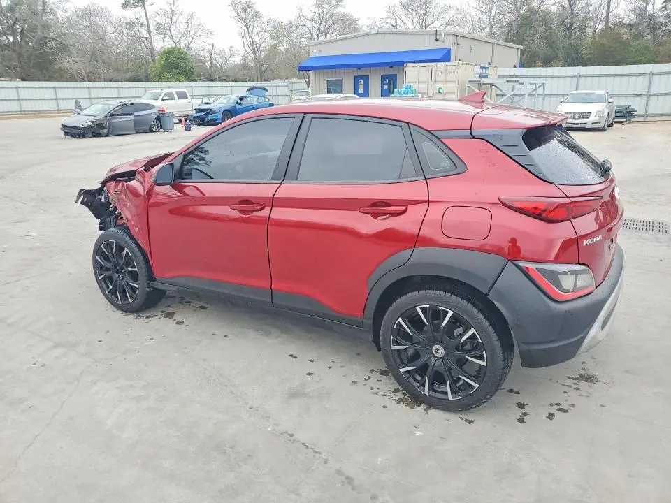 2023 HYUNDAI KONA SE  
