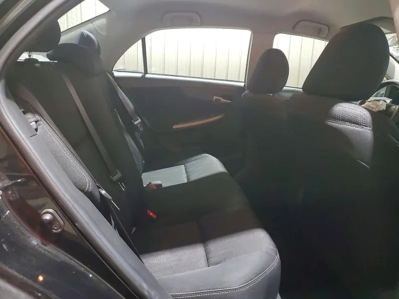 2013 TOYOTA COROLLA S  