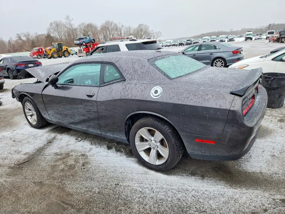 2023 DODGE CHALLENGER SXT  