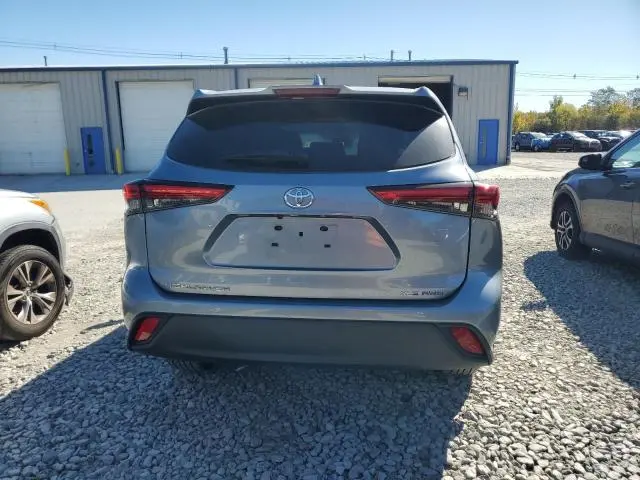 2020 TOYOTA HIGHLANDER XLE  