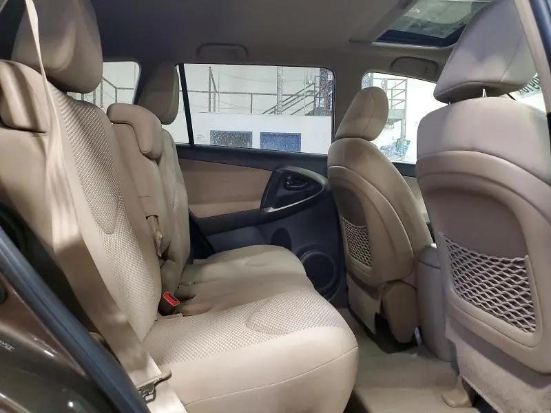 2012 TOYOTA RAV4 BASE  