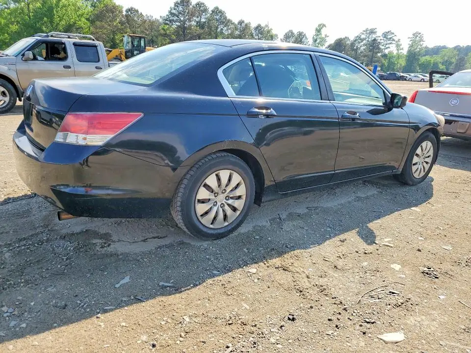 2010 HONDA ACCORD LX  