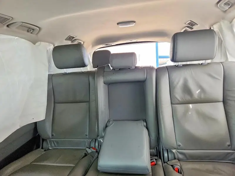 2018 TOYOTA SEQUOIA SR5  