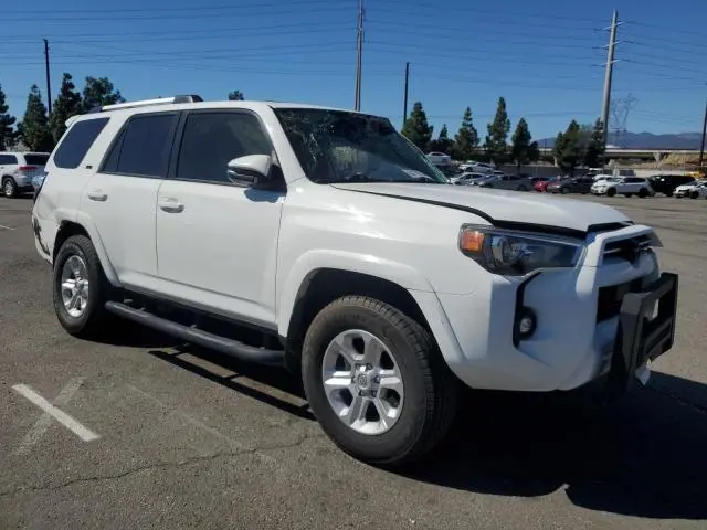 2022 TOYOTA 4RUNNER SR5/SR5 PREMIUM  