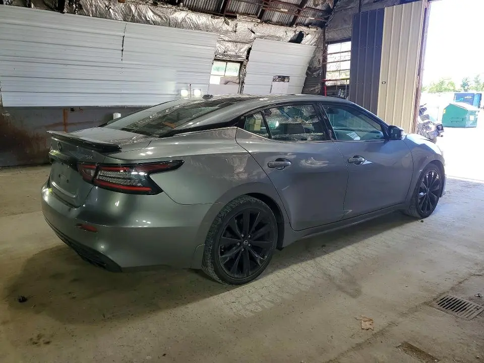 2023 NISSAN MAXIMA SR  
