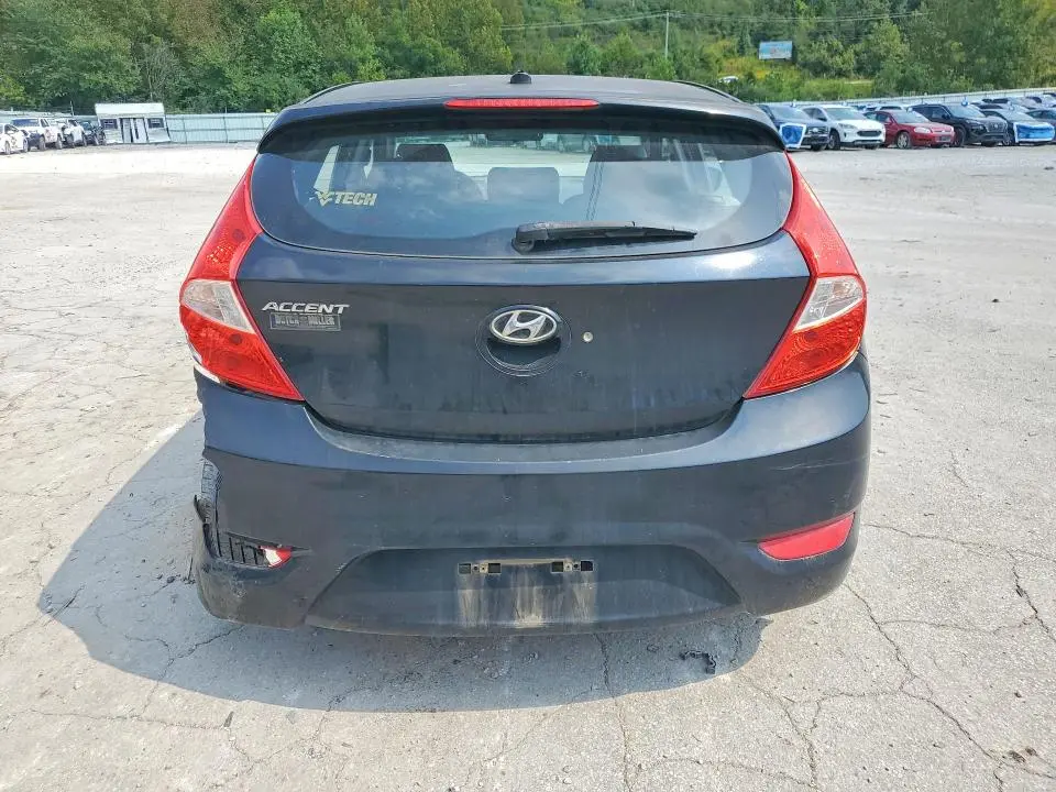 2014 HYUNDAI ACCENT SE  