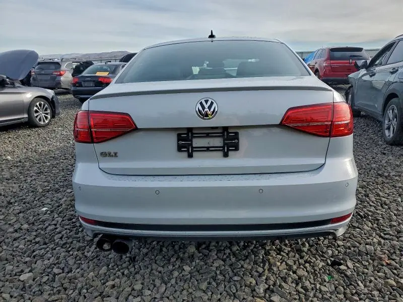 2018 VOLKSWAGEN JETTA GLI  