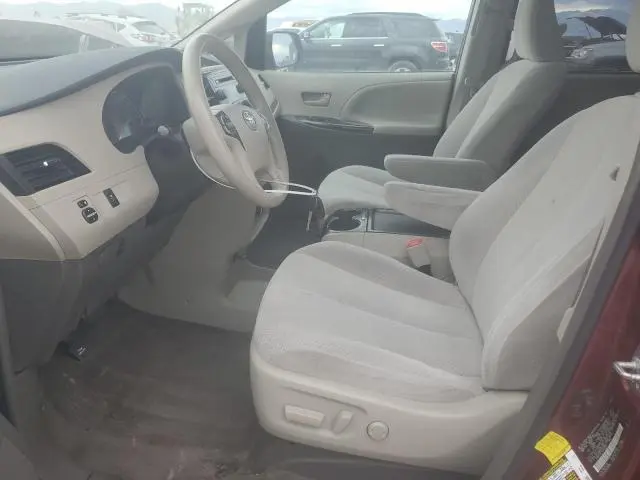 2011 TOYOTA SIENNA LE  