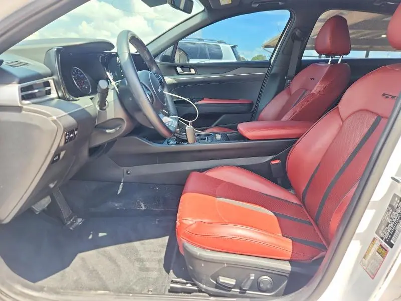 2022 KIA K5 GT LINE  