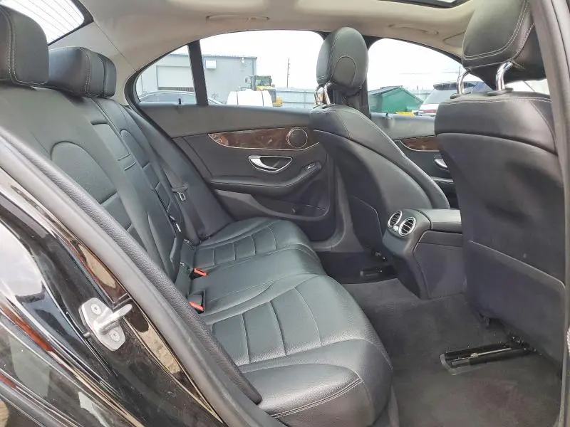 2017 MERCEDES-BENZ C 300 4MATIC  