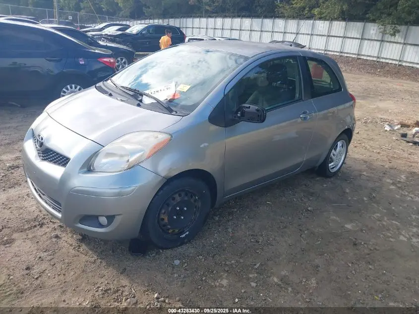 2011 TOYOTA YARIS  