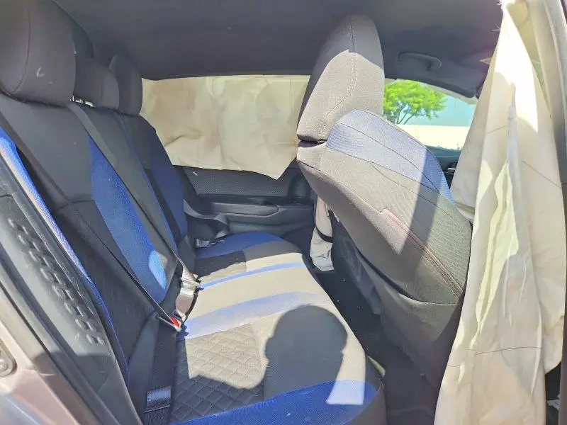 2020 TOYOTA C-HR XLE  