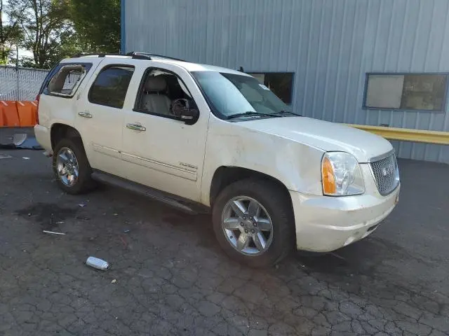 2010 GMC YUKON SLT  