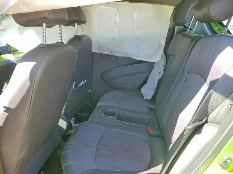 2015 CHEVROLET SPARK 1LT  