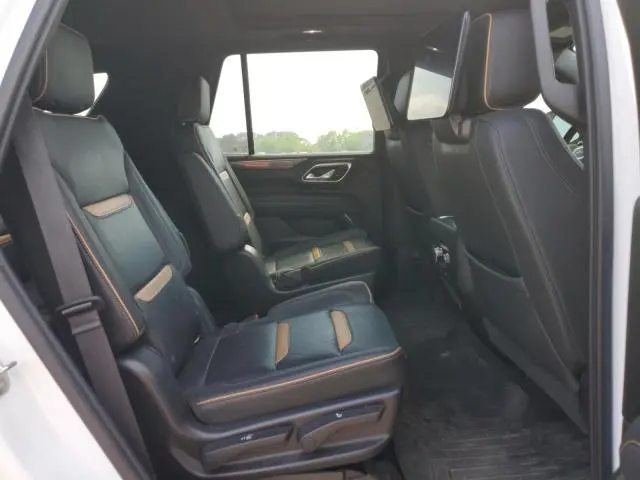 2021 GMC YUKON AT4  