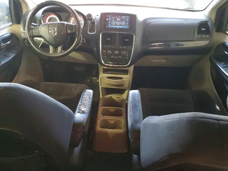 2014 DODGE GRAND CARAVAN SE  