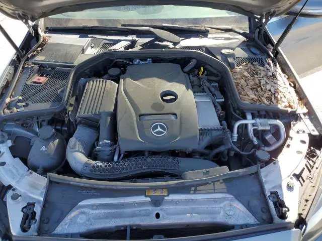 2015 MERCEDES-BENZ C 300  