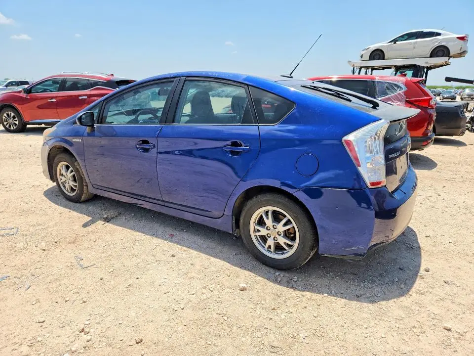 2010 TOYOTA PRIUS II  