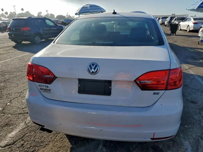 2014 VOLKSWAGEN JETTA SE  